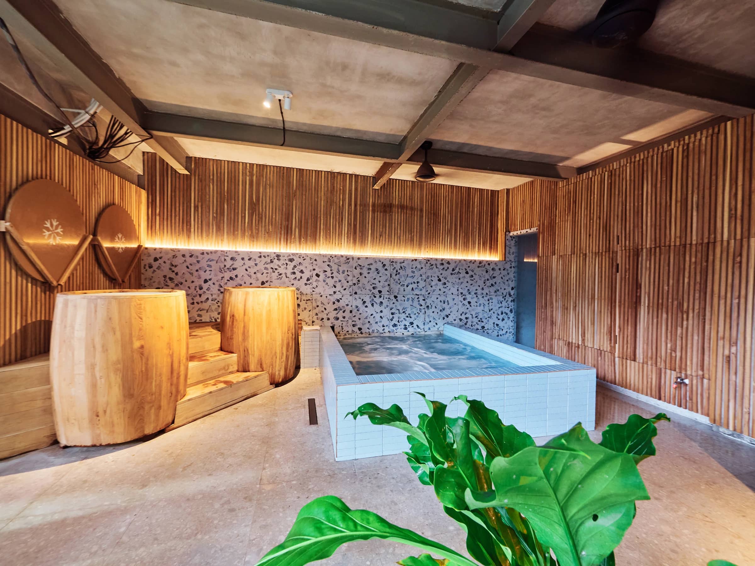 The recovery spa, sauna, steam room and cold plunge